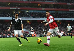 Mesut Ozil vs Jose Fonte: Intense Battle at Arsenal vs Southampton (2013-14)