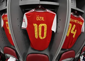 Mesut Ozil's Arsenal Jersey in Arsenal Changing Room Before Colorado Rapids Match (2019-20)