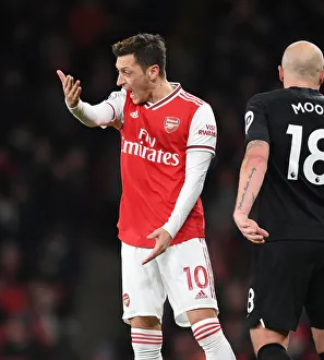 Mesut Ozil's Brilliant Performance: Arsenal vs. Brighton & Hove Albion (2019-20)