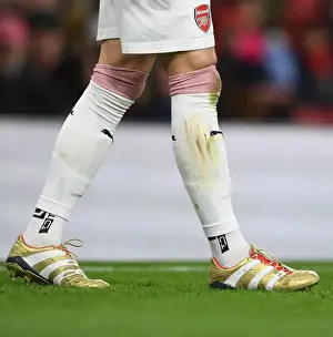 Mesut Ozil's New Boots: Arsenal's Star Player in UEFA Europa League Clash against Stade Rennais (2019)