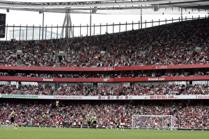 Arsenal V Juventus Prints: Mexican wave