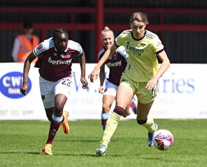 West Ham United Women v Arsenal Women 2021-22 Collection: Miedema vs. Cissoko: A Titanic Battle in FA WSL as Arsenal Face West Ham