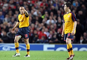 Mikael Silvestre in Action: Arsenal vs. Manchester United, UEFA Champions League Semi-Final, Old Trafford, 29/4/09
