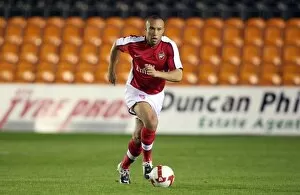 Images Dated 7th October 2008: Mikael Silvestre (Arsenal)