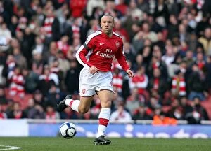 Arsenal v Burnley 2009-10 Gallery: Mikael Silvestre (Arsenal). Arsenal 3: 1 Burnley. Barclays Premier League