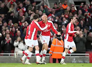 Mikael Silvestre celebrates scoring Arsenals 1st goal