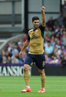 Crystal Palace V Arsenal 2015-16 Prints: Mikel Arteta in Action: Arsenal vs. Crystal Palace (2015-16)