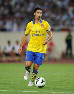 Mikel Arteta in Action: Vietnam vs. Arsenal (2013)