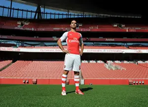 Mikel Arteta (Arsenal). Arsenal 1st Team Photocall. Emirates Stadium, 7 / 8 / 14. Credit