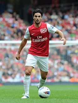 Arsenal v Bolton Wanderers 2011-12 Collection: Mikel Arteta (Arsenal). Arsenal 3: 0 Bolton Wanderers. Barclays Premier League