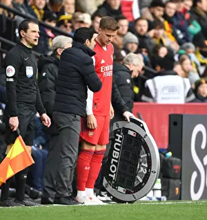 Mikel Arteta Coaches Rob Holding During Intense Watford vs Arsenal Premier League Clash