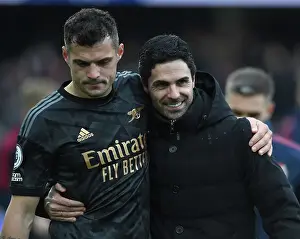 Mikel Arteta Consoles Granit Xhaka: Emotional Moment After Arsenal's Win Against Fulham (Fulham v Arsenal 2022-23)