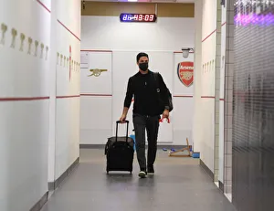 Mikel Arteta in Deep Thought Before Arsenal vs. Chelsea Clash (Premier League 2021-22)
