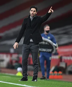 Mikel Arteta Alone at Emirates: Arsenal vs Manchester City, Empty Premier League Stadium, 2021