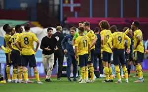 Mikel Arteta Gives Instructions to Arsenal Team during Aston Villa vs Arsenal (2019-20)