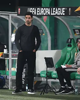 Mikel Arteta Guides Arsenal in Europa League Battle against Rapid Vienna