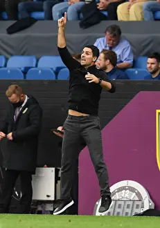 Mikel Arteta Leads Arsenal Against Burnley in Premier League Clash (2021-22)