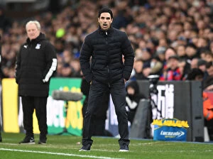 Images Dated 11th January 2020: Mikel Arteta Leads Arsenal at Crystal Palace in Premier League Clash, January 2020