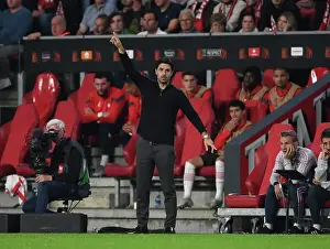 Mikel Arteta Leads Arsenal in Europa League Battle against PSV Eindhoven