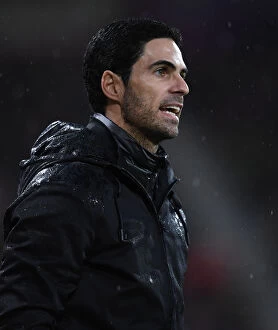 Images Dated 26th December 2019: Mikel Arteta Leads Arsenal FC Against AFC Bournemouth in Premier League Battle (December 2019)
