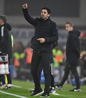 Mikel Arteta Leads Arsenal Against Leeds United in Premier League Clash