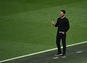 Mikel Arteta Leads Arsenal in Premier League Battle against Brighton & Hove Albion (2020)