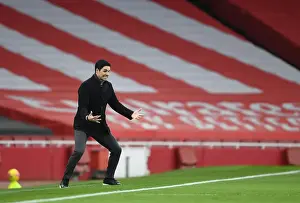 Mikel Arteta Leads Arsenal in Premier League Battle Against Leeds United