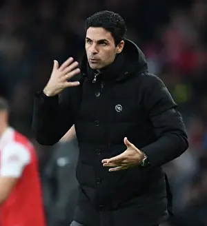 Mikel Arteta Leads Arsenal in Premier League Clash Against Brentford