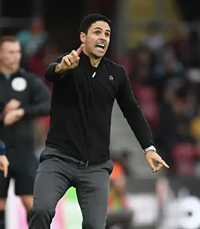 Southampton V Arsenal 2022-23 Prints: Mikel Arteta Leads Arsenal in Premier League Showdown against Southampton (2022-23)
