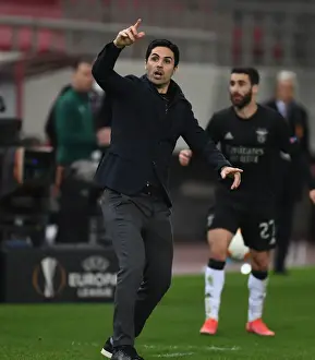 Arsenal V SL Benfica 2020-21 Prints: Mikel Arteta Leads Arsenal Against SL Benfica in Europa League Round of 32 (Piraeus)