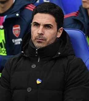Images Dated 25th February 2023: Mikel Arteta Before Leicester City vs Arsenal FC Premier League Clash (2022-23)