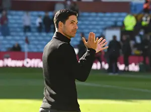Mikel Arteta Salutes Arsenal Fans: Aston Villa vs Arsenal, Premier League 2021-22