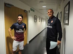 Newcastle United Collection: Mikel Arteta and Steve Bould: Pre-Match Team Sheet Handover at Arsenal's Emirates Stadium