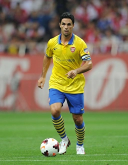 Uwara Red Diamonds V Arsenal 2013-14 Prints: Mikel Arteta at Urawa Red Diamonds vs Arsenal (2013)