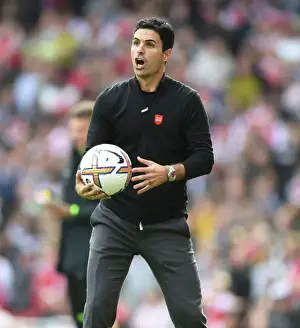 Mikel Arteta vs. Tottenham: 2022-23 Premier League Clash at Emirates Stadium