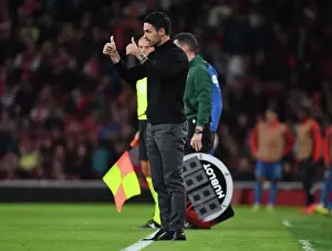 Mikel Arteta's Arsenal Battle PSV Eindhoven in Europa League Clash