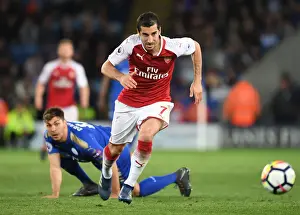 Mkhitaryan Outmaneuvers Dragovic: Leicester vs Arsenal, Premier League Showdown