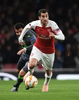 Mkhitaryan vs. Acuna: Europa League Showdown at Arsenal's Emirates Stadium