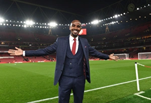 Arsenal V Manchester United 2017-18 Prints: Mo Farah at Arsenal vs Manchester United, Premier League 2017-18