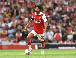 Mohamed Elneny in Action: Arsenal's Midfield Maestro Shines Against Fulham in the 2022-23 Premier League