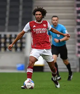 Mohamed Elneny in Action: Arsenal's Pre-Season Clash against MK Dons (2020-21)