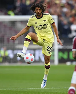West Ham United V Arsenal 2021-22 Prints: Mohamed Elneny in Action: West Ham United vs Arsenal, Premier League 2021-22