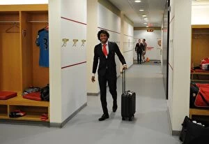 Images Dated 14th August 2016: Mohamed Elneny: Focus and Determination in Arsenal Changing Room Before Arsenal vs