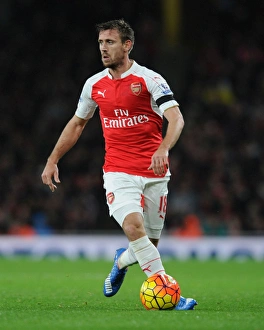 Arsenal V Everton 2015/16 Prints: Monreal in Action: Arsenal vs Everton (2015/16)