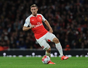 Monreal in Action: Arsenal vs Liverpool, 2015/16 Premier League Clash