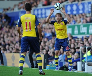 Everton V Arsenal 2014/15 Prints: Monreal Throws to Ozil: Everton vs Arsenal, 2014/15 Premier League