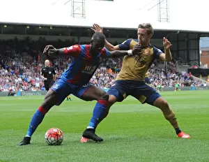 Monreal vs Bolasie: Intense Clash in Crystal Palace vs Arsenal, Premier League 2015-16