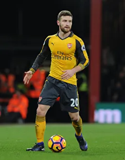 Mustafi in Action: Arsenal vs. AFC Bournemouth, Premier League 2016-17