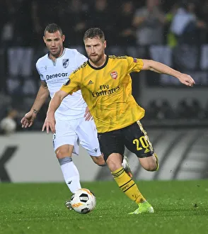 Mustafi in Action: Arsenal vs. Vitoria Guimaraes, UEFA Europa League (2019-20)