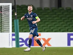 Mustafi in Action: Arsenal's Defender Shines in Dundalk UEFA Europa League Clash